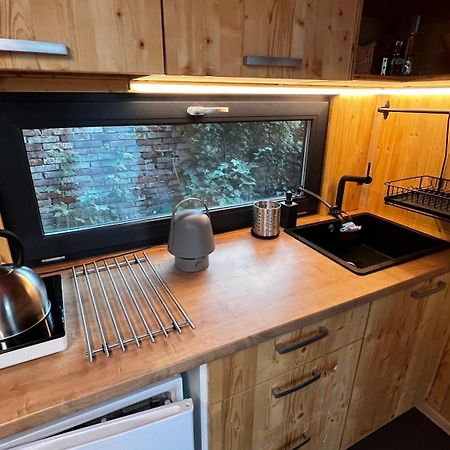 Апартаменти Tiny House Baraczek Brno-Jundrov, Ulice Veslarska Екстер'єр фото